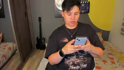 VALENTINA Luna  online show from June 16, 2026, 3:09 am