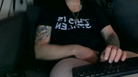 Musicman4774 online show from November 25, 2025, 4:29 pm