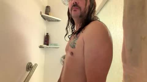 Snapshot of mustang8562 chatting on February 6, 2026, 1:14 pm mustang8562 online show from February 6, 2026, 1:14 pm