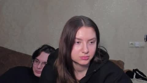 HEY online show from December 18, 2025, 10:27 pm