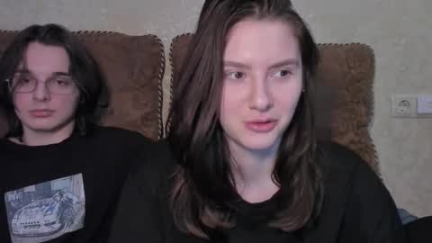 Snapshot of muuur_love chatting on March 7, 2026, 9:45 pm cute couple online show from March 7, 2026, 9:45 pm