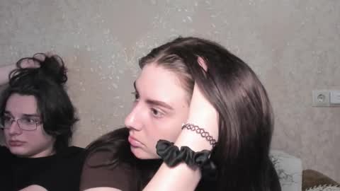 Snapshot of muuur_love chatting on March 26, 2026, 8:03 pm cute couple online show from March 26, 2026, 8:03 pm