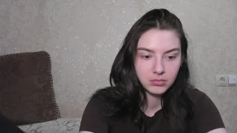 Snapshot of muuur_love chatting on March 29, 2026, 1:11 pm cute couple online show from March 29, 2026, 1:11 pm