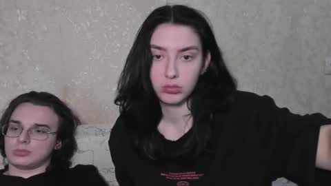Snapshot of muuur_love chatting on April 16, 2026, 9:39 pm cute couple online show from April 16, 2026, 9:39 pm