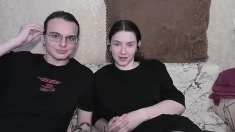 Snapshot of muuur_love chatting on June 28, 2026, 11:00 pm cute couple online show from June 28, 2026, 11:00 pm