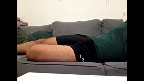 Snapshot of muybien68 chatting on October 25, 2025, 11:32 pm Muybien online show from October 25, 2025, 11:32 pm