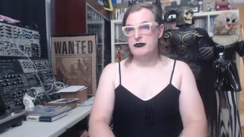 Muziknerd online show from December 18, 2025, 9:32 pm