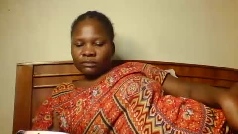 mwekas568403 online show from October 17, 2025, 2:37 am