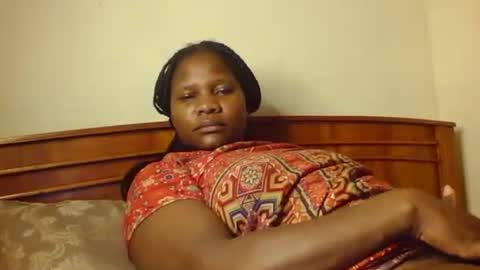 mwekas568403 online show from November 11, 2025, 3:17 am