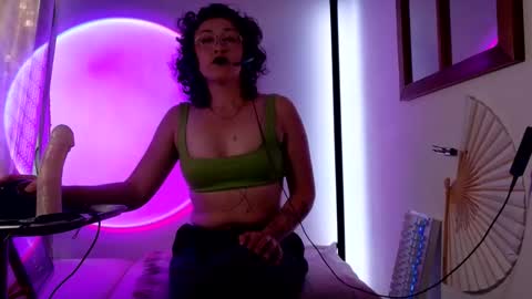 Snapshot of mx_anouk_divine chatting on March 2, 2026, 11:44 pm Mx. Anouk Divine online show from March 2, 2026, 11:44 pm