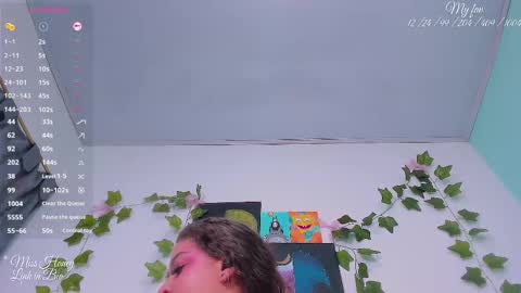 Snapshot of mxsshoney chatting on October 31, 2025, 9:32 am Sara IG online show from October 31, 2025, 9:32 am