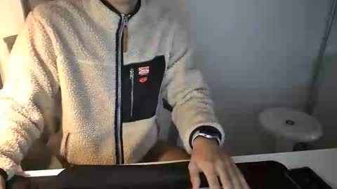 Snapshot of my_lovely_body chatting on September 29, 2025, 6:07 am my_lovely_body online show from September 29, 2025, 6:07 am