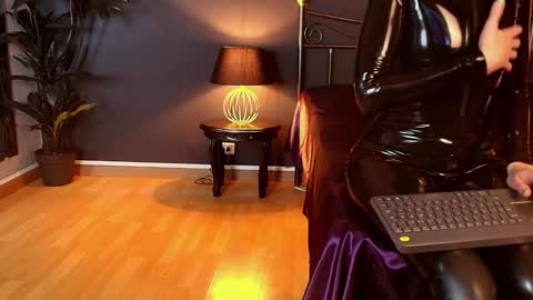 Maite online show from January 30, 2025, 3:08 pm