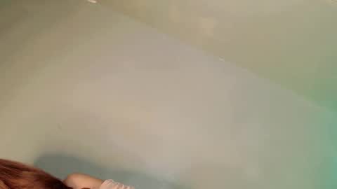 ROYCE online show from December 9, 2024, 4:15 pm