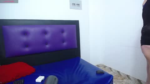  MYA ROUSE  online show from January 27, 2025, 11:43 am