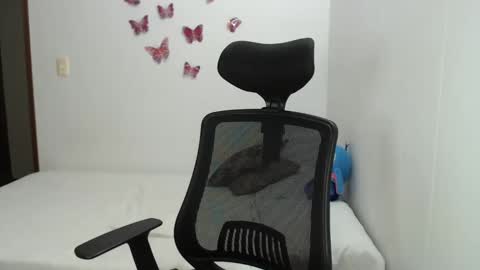 mary and charlie online show from January 30, 2025, 12:18 am