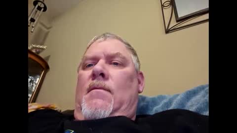 myfam7 online show from February 9, 2025, 8:24 pm