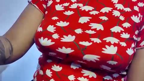 Snapshot of myhoney_hot chatting on July 7, 2026, 12:31 pm myhoney_hot online show from July 7, 2026, 12:31 pm