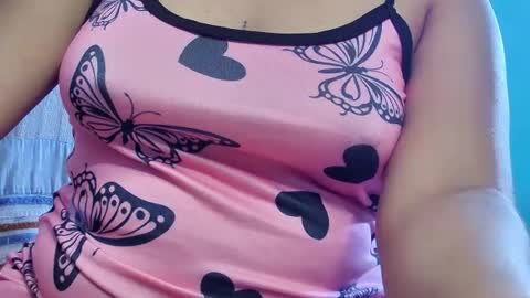Snapshot of myhoney_hot chatting on July 8, 2026, 12:37 am myhoney_hot online show from July 8, 2026, 12:37 am