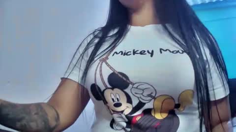 Snapshot of myhoney_hot chatting on July 23, 2026, 12:57 am myhoney_hot online show from July 23, 2026, 12:57 am