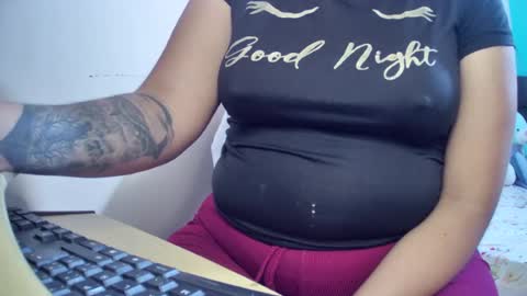 Snapshot of myhoney_hot chatting on July 24, 2026, 1:53 pm myhoney_hot online show from July 24, 2026, 1:53 pm
