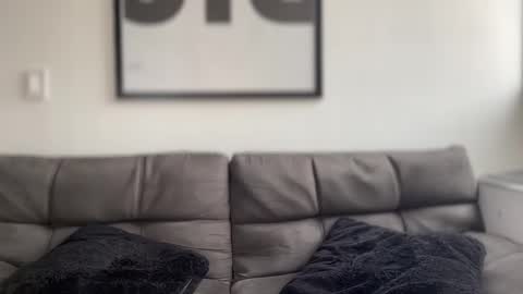 Myke esthetic online show from January 24, 2025, 8:32 pm