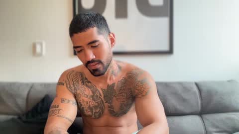 Myke esthetic online show from February 28, 2025, 1:14 pm