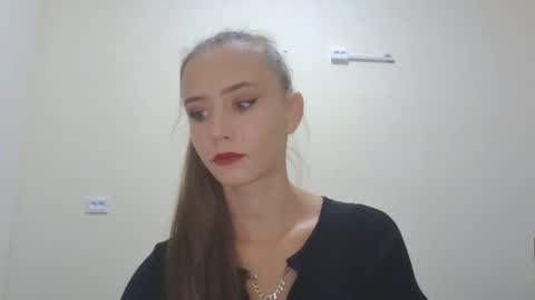 Snapshot of mylittle_flame chatting on October 9, 2025, 1:42 pm mylittle_flame online show from October 9, 2025, 1:42 pm