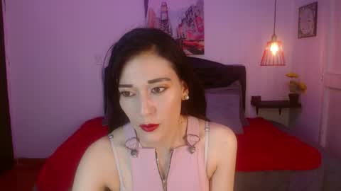 Snapshot of mylu_xx chatting on May 13, 2026, 1:19 pm MYLU online show from May 13, 2026, 1:19 pm