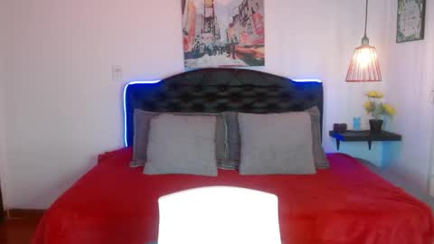 Snapshot of mylu_xx chatting on June 4, 2026, 1:39 pm MYLU online show from June 4, 2026, 1:39 pm