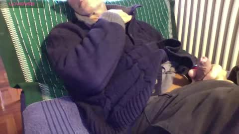 Bi sexy guy lovense hush is on private is open or password show tip if you like. online show from December 2, 2025, 9:14 am