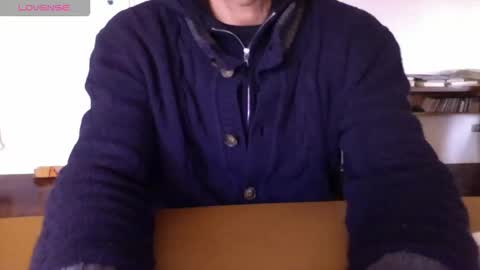 Bi sexy guy lovense hush is on private is open or password show tip if you like. online show from December 20, 2025, 7:48 am