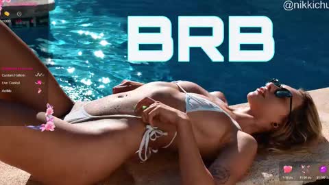 mynameisnikki_ online show from December 21, 2025, 6:31 am