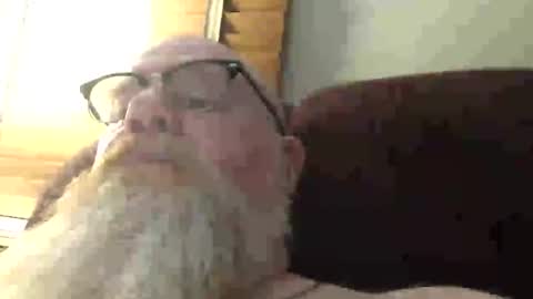 myqueen76myqueen76 online show from January 18, 2026, 4:38 am