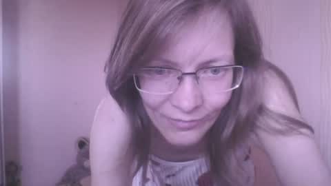 Snapshot of mysterious_blondy chatting on July 15, 2026, 6:40 am mysterious_blondy online show from July 15, 2026, 6:40 am