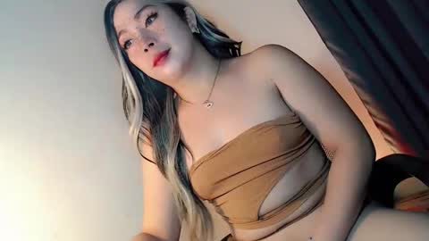 Snapshot of mysterious_kim chatting on February 5, 2026, 12:48 am kimmy online show from February 5, 2026, 12:48 am