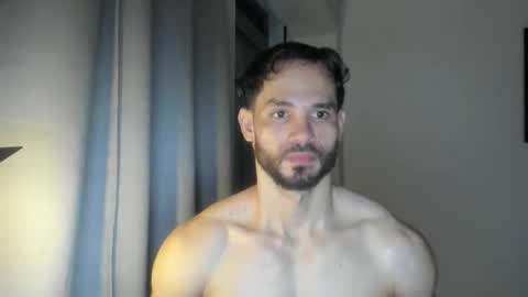 mysterious_muscles online show from June 5, 2026, 2:07 am