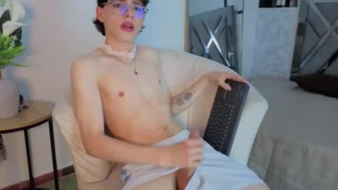 Snapshot of mysterius_boy chatting on February 10, 2026, 9:08 pm Marcus online show from February 10, 2026, 9:08 pm