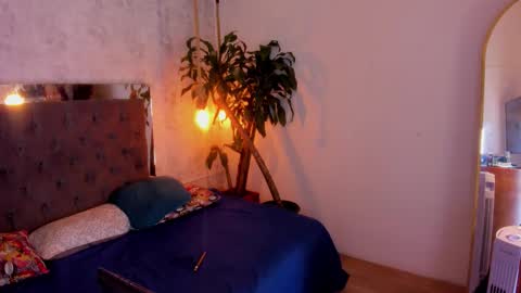 Snapshot of mysterius_boy chatting on February 16, 2026, 9:44 pm Marcus online show from February 16, 2026, 9:44 pm