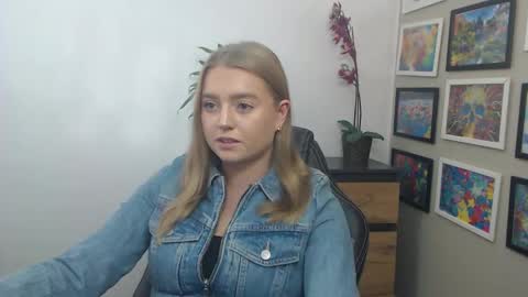 Erica online show from October 10, 2025, 9:41 am