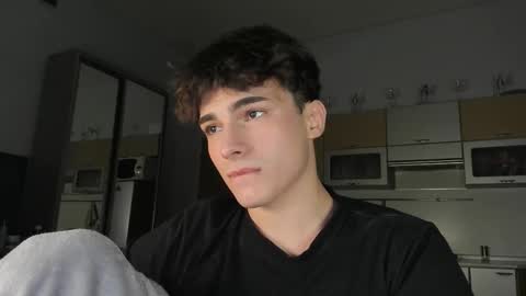 Evan Brown online show from September 26, 2025, 11:20 pm