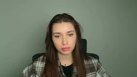 Amelia online show from February 21, 2026, 6:25 am