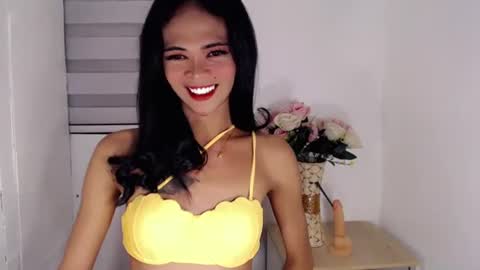 Snapshot of mysticofcum22 chatting on December 27, 2024, 3:53 am Krestine online show from December 27, 2024, 3:53 am