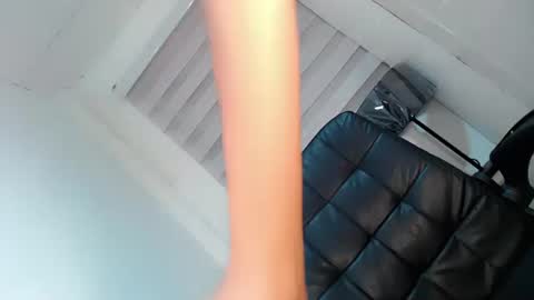 Snapshot of mysticofcum22 chatting on December 28, 2024, 4:30 pm Krestine online show from December 28, 2024, 4:30 pm