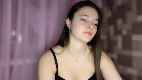 Leya online show from February 25, 2026, 4:16 pm