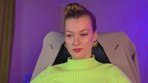 mysticvenus_ online show from January 7, 2026, 2:41 pm