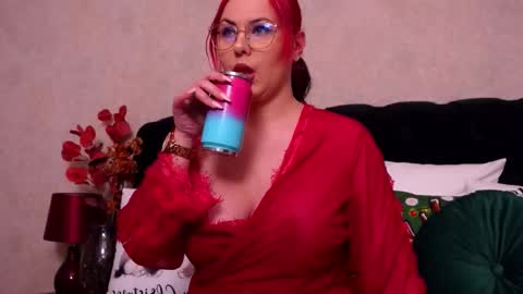 MystiqueRosee online show from January 11, 2026, 8:36 pm