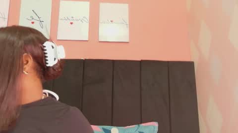 mysugarmoomy online show from March 31, 2026, 2:35 am