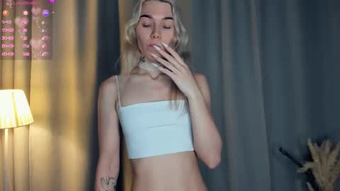 Olivia or just olive online show from November 30, 2025, 7:07 pm