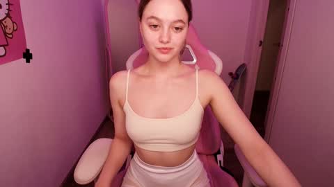 Snapshot of n0_nude chatting on January 3, 2025, 6:46 pm Eva online show from January 3, 2025, 6:46 pm